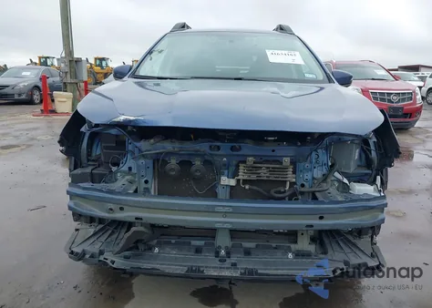 2022 Subaru Outback Premium z USA, uszkodzony, nr VIN 4S4BTACC8N3143078